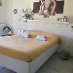 La Voce Della Natura Nyaraló Fermo